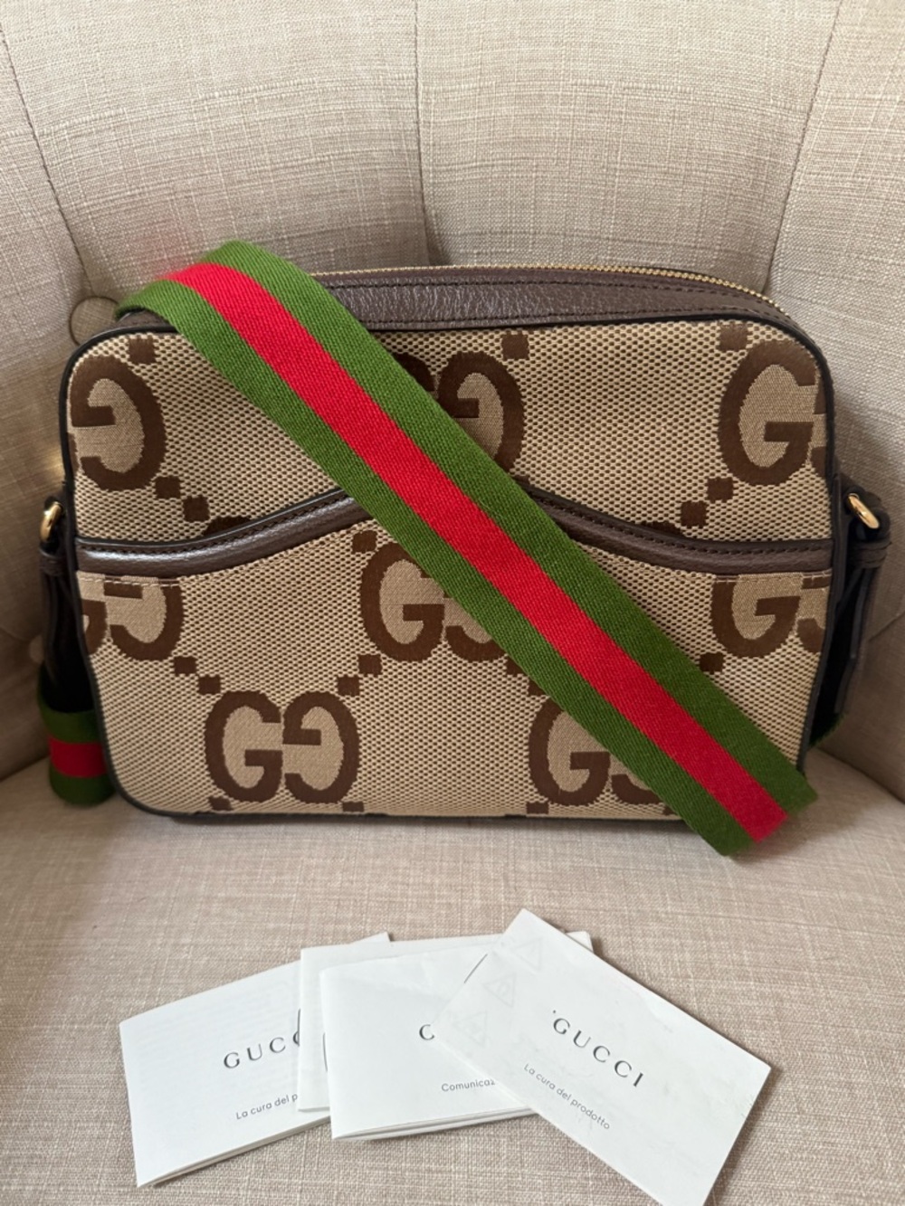 Gucci Jumbo GG Messenger Bag